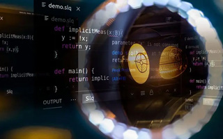 庆阳 api php源码,下载的php源码怎么运行呢？